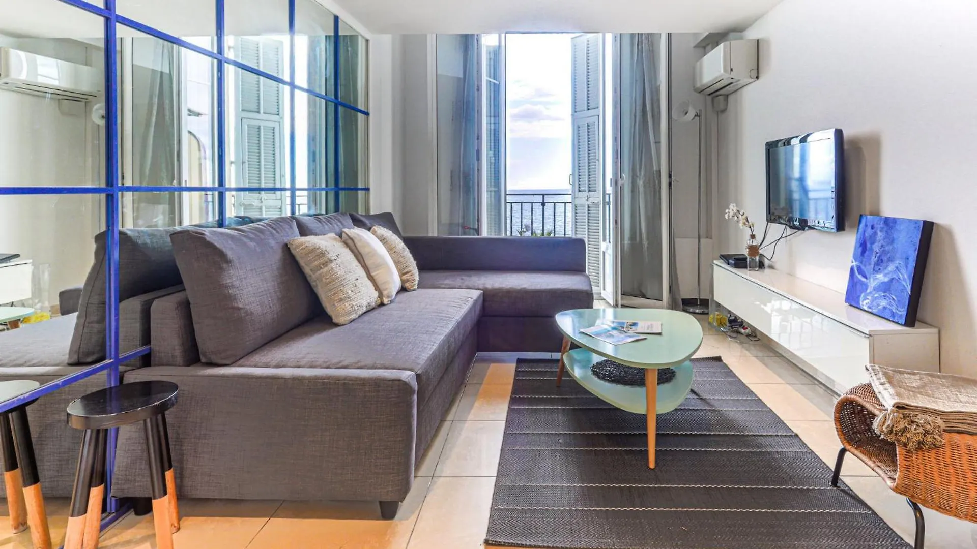 Apartment Villa M-Therese Promenade Anglais By Interhome contacts