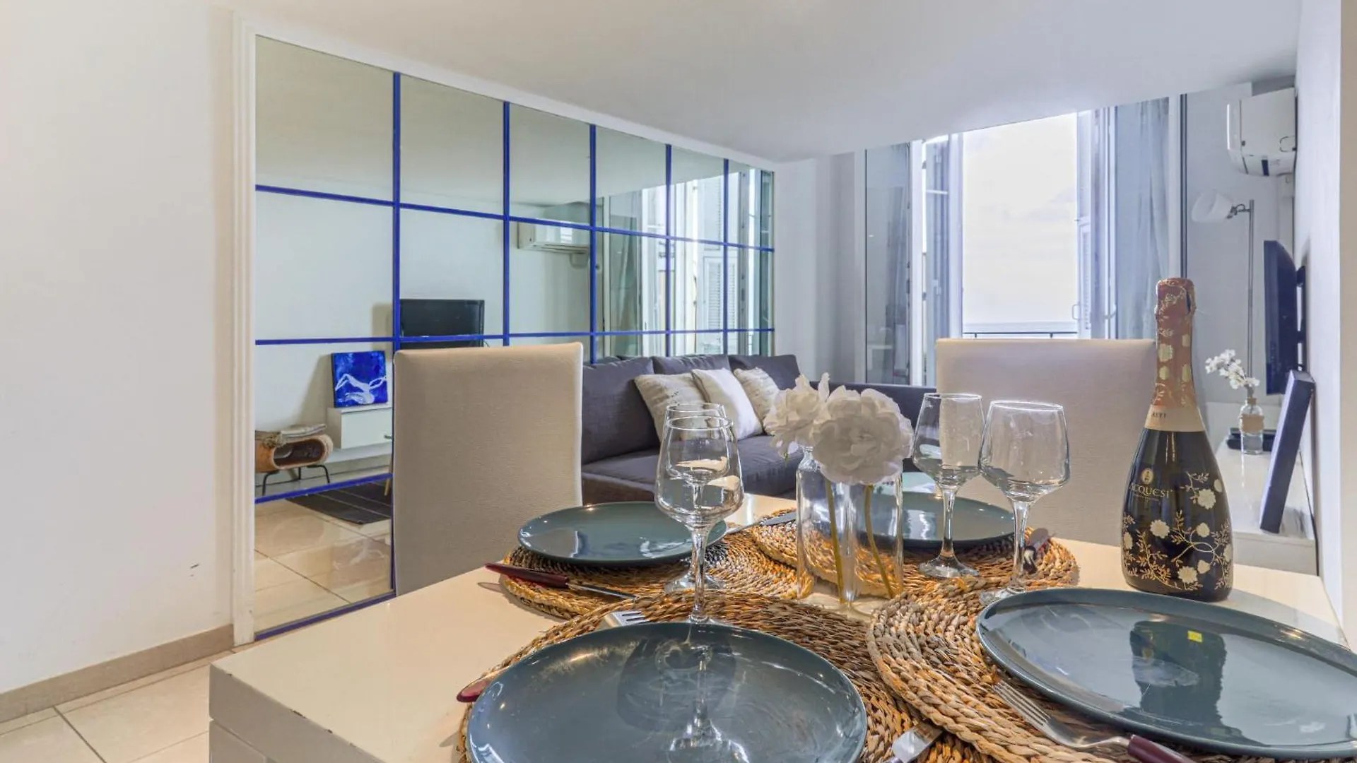 Apartment Villa M-Therese Promenade Anglais By Interhome Nice